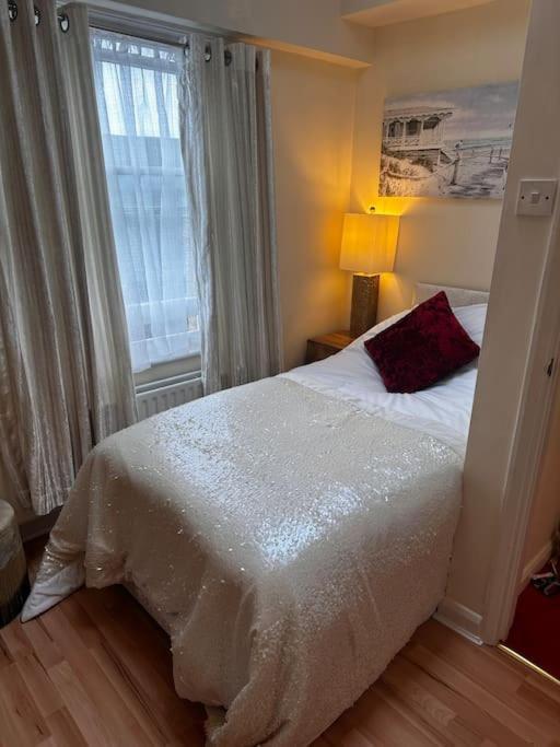 Cosy Herne Bay Seaside Cottage ภายนอก รูปภาพ