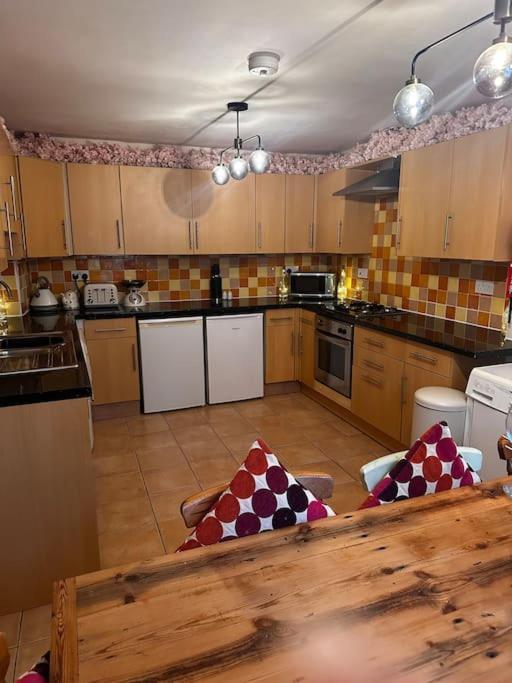 Cosy Herne Bay Seaside Cottage ภายนอก รูปภาพ